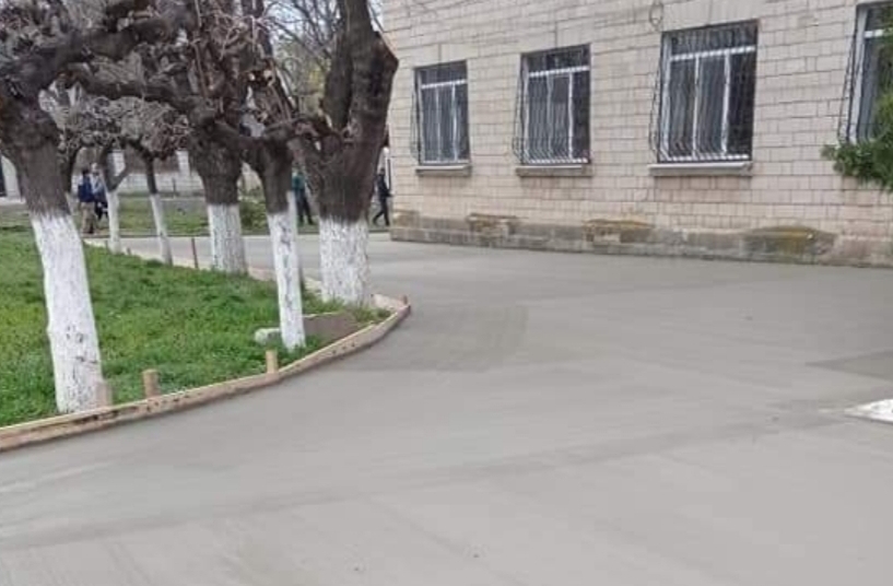 Bucăți de drumuri<br>